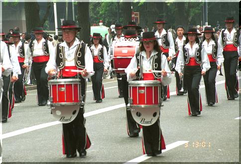 ���l�C���X�p�C���[�Y