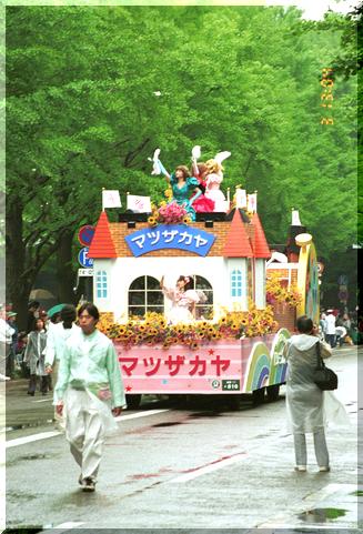 ���l���≮