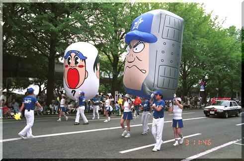 ���l�x�C�X�^�[�Y�F�̉�E�������