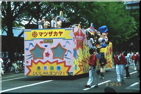 ���l���≮